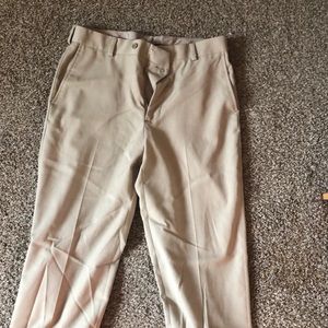 30x30 khaki pants